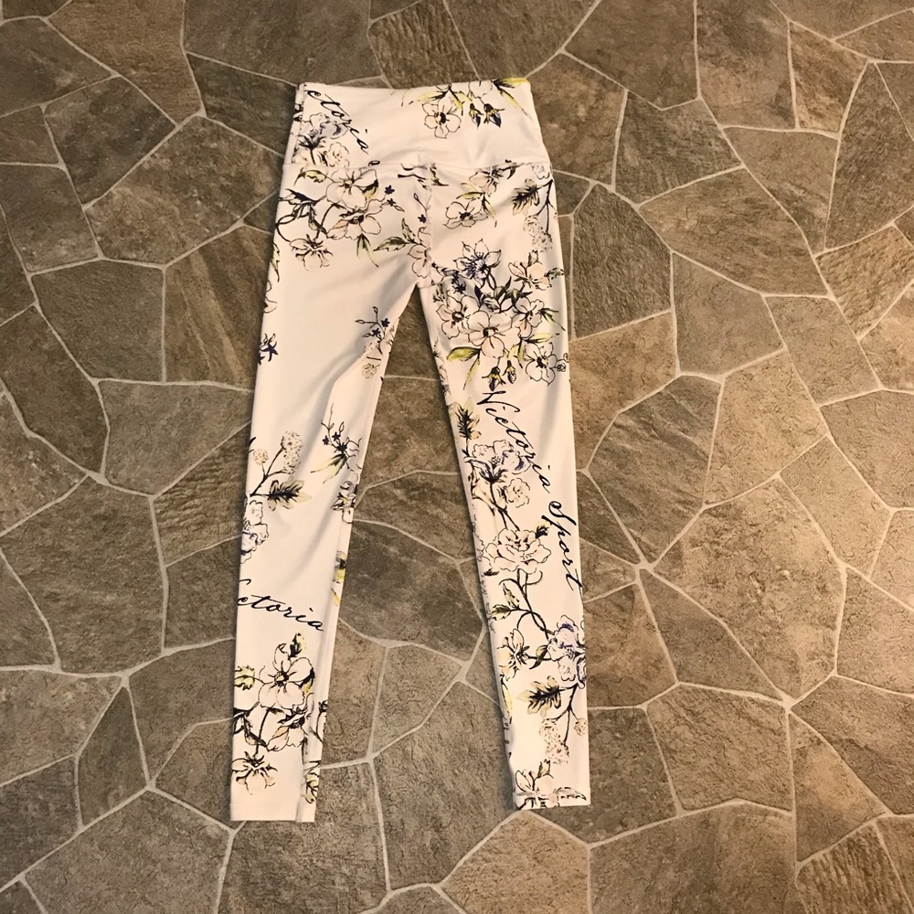 Victoria Sport Leggings
